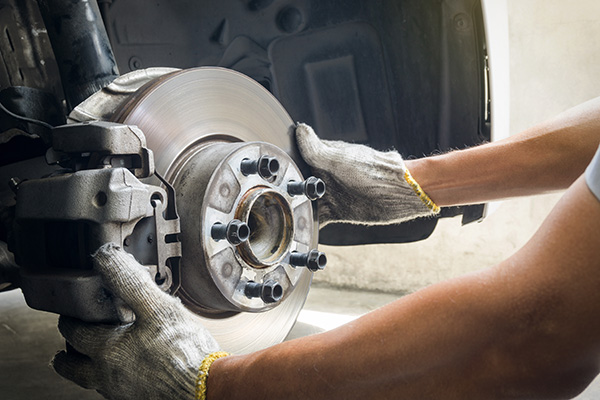 Do New Brake Pads and Brake Rotors Need Time to Break In After Installation? | Portland Automotive